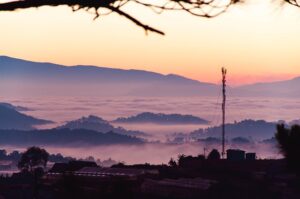 Gcd63f352d3f9979ddc891a6de18b7e79231225e2b367d72a263ea9b4b200c6f9a291660e5d06c94631b0d49ae57f5eb125befbb3dcbbdde53ebb03a2312cf715 640